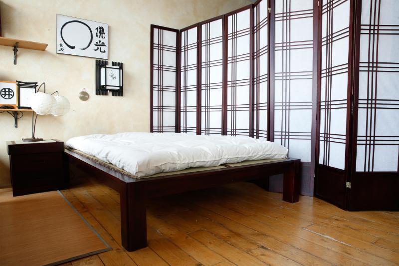 Platform Beds